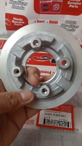 Aksesoris Motor Honda: Pilihan Terbaik untuk Suku Cadang Revo 110