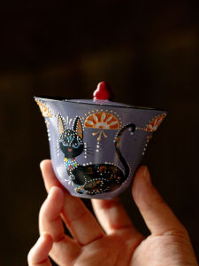 Hand-Painted Cat Cover Bowl Japanese Thick Earthenware Handmade Tea Pot High Aesthetic Value Cute Style Tea Bowl Ceramic Material