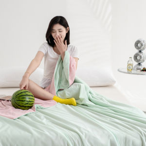 Ice Cream Coolness Summer Lightweight Silk Fiber Quilt Single Person Air Conditioning Blanket Machine Washable Dormitory Home Use