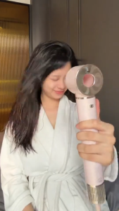 Máy Sấy Tạo Kiểu Tóc Masuto Air Styler 5in1 - Công Nghệ 600 Triệu Ion Âm Động Cơ BLDC 110.000 Vòng/Phút 5 Đầu Tạo Kiểu