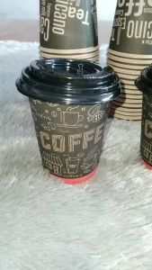 Gelas Kraft Coklat Motif Random: Pilihan Ideal untuk Gelas Kopi 8 oz