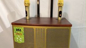 freeshipLoa kéo cao cấp 3 tấc DBA 1291 âm thanh chuyên nghiệp kèm 2 míc UHF xịn bo mạch chống hú mới nhất