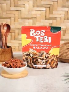 BOS TERI Cemilan Keripik Teri Rasa Balado Snack Camilan Viral Oleh-oleh Khas Medan 80gram Halal