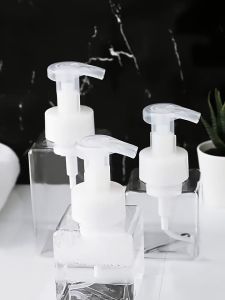 T888 ขวดปั๊มโฟมสบู่ สีใส ขนาด 250/450 มล. 1 ชิ้น