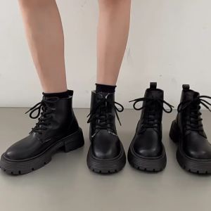 Bestseller Korea Casual Thick Bottom Ankle Boots Women Simple White & Black Shoes