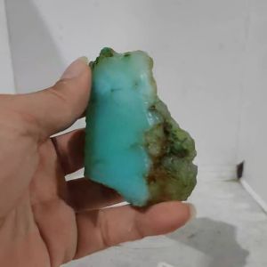 bahan batu giok natural Bongkahan batu yg dikirim sesuai foto dan video Kode55