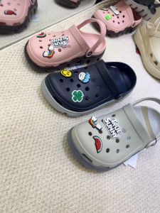 Trend Platform Sandals & Non-Slip Slippers: Crocks Couples Wear & Summer Breathable Shoes