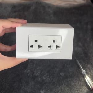 ปลั๊กสามตา เต้ารับกราวด์คู่ พร้อมกล่อง ช้าง Chang สีขาว ปลั๊ก3ตา เต้ารับขากลมแบน มีกราวด์ แบบเสียบสาย เต้ารับ3ขา ปลั๊กไฟ 3 ตา ปลั๊กไฟ3ตา 3 Pin Plug Socket 3 Volt Charger - Lazada