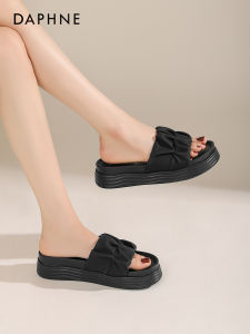 Daphne | Platform Black Wedge Sandals
