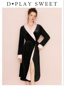 Pink and Black Contrast Velvet Decor Sleepwear