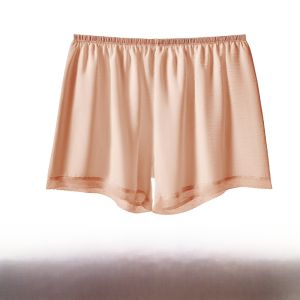 MiiOW | กางเกงขาสั้นผ้าไหมน้ำแข็งระบายอากาศสำหรับผู้หญิงในฤดูร้อน กางเกงขาสั้นป้องกันแสงแดดแบบบาง ลูกไม้ เอวกลาง ระบายอากาศได้ดี