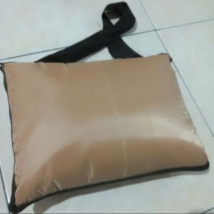 Matras lipat untuk camping / travelling / outdoor / bengkel / mancing / mabit haji anti air mudah dibersihkan