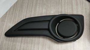 J106S01 FOG LAMP GARNISH NISSAN UD CRONER TRUCK 62140-9Z00A