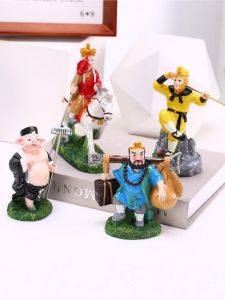 Cartoon Character Figurine Son Gokun Home Decor Children Boys Student Gift Resin Material European Style Creative Display Item