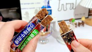【5pcs】Beef Snacks Small Bag Instant Five Flavored Beef Flavor Stick Satay Flavor Snacks