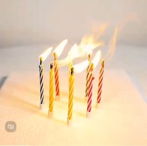 ทียนวันเกิด เทียนเป่าไม่ดับ เทียนวันเกิด 1กล่อง10แท่ง Magic Candle