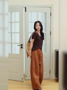 Relaxed and Comfortable Viscose Triacetate Blend Knitted Cardigan