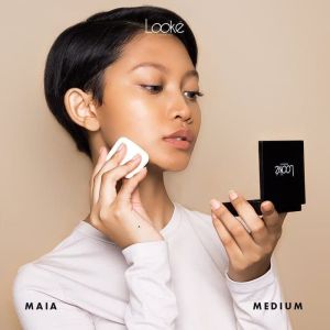 SIAP KIRIM LOOKE HOLY PERFECTING PRESSED POWDER BY LOOKE  COSMETIK