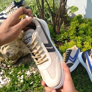 Sepatu Sneakers Pria Working T-09 Size 39-43 Simple Stylish & Sporty