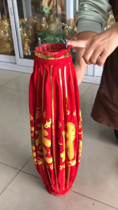 โคมเต็งลั้ง โคมผ้ากำหมะหยี่ (ราคาต่อคู่) ตรุษจีน แขวนหน้าบ้าน พร้อมส่ง