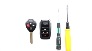 MQQHOMEE กุญแจรีโมท Toyota ที่ใส่กุญแจพับ Toyota รุ่นเก่า Toyota Corolla Camry RAV4 Reiz กุญแจรีโมทแบบตรงที่ดัดแปลงเปลือกกุญแจพับได้ แบบกรอบแปลงพับเก็บดอกกุญแจ 3+1 ปุ่ม