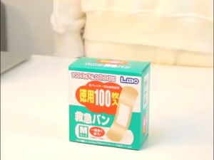 [SG Seller]Japanese Count Water Resistant Breathable Band-Aid Bandages Adhesive First Aid for Kids/Plaster/Children