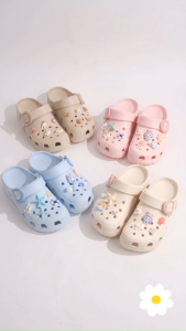 Dép sục nhựa nữ đính charm