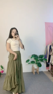 ชุดเซ็ตเรียบง่าย เสื้อยืดแขนสั้น กระโปรงพลีท