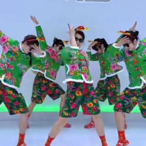  Fragrance Performance Costume Funny Northeast Big Flower Coat Thousand Years Wait for One Chance Eight Directions Bring Wealth