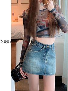 กระโปรงมินิเดนิมย้อนยุค ผู้หญิง เอวสูง ทรงเอ กระโปรงสั้น พรางหุ่น สาวเซ็กซี่ กระโปรงรัดรูป ฤดูร้อน สินค้าใหม่ ผ้าฝ้าย โพลีเอสเตอร์ สแปนเด็กซ์ Blend