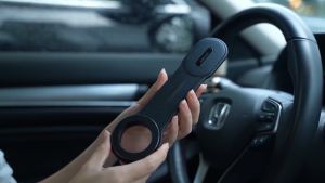 Holder Magsafe Mobil ACEFAST: Aksesoris Dashboard Handphone yang Praktis