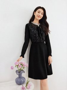 Koradior | Spring Wool Dress