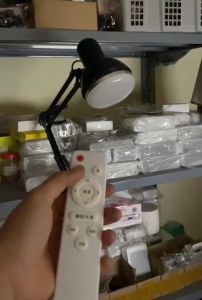 Bóng Đèn LED nấm 3 Màu có kèm Remote chỉnh sáng chuyên dụng cho các phòng Studio chụp ảnh quay video livestream.