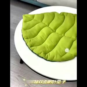 Leaf Shaped Pet Bed Mat Soft Cotton Double Sided Cushion Washable Non-slip Sleep Blanket Floor Rug Warm Sleeping Pad