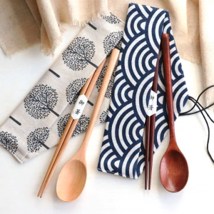 Singapore Japanese Style Wooden Spoon and Chopstick Set with Bag Various Color 日式便携勺筷布袋三件套