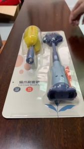 Minitutu 4 IN 1 Silicone Baby Bottle Brush: Alat Membersihkan Botol Susu yang Praktis