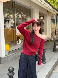 Áo Len Dệt Kim Nữ Dáng Rộng Phong Cách Ngọt Ngào Và Cay Nồng Áo Lót Bên Trong Thời Trang Thu Đông Mới Áo Khoác Ngoài Độc Đáo Không Đều