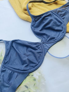 บางเฉียบสบาย ระบายอากาศได้ดี บราขนาดใหญ่ประกายด้วยแหวนเหล็กสําหรับหญิงสาวเต็มถ้วย V-type ฤดูร้อน ชุดชั้นใน