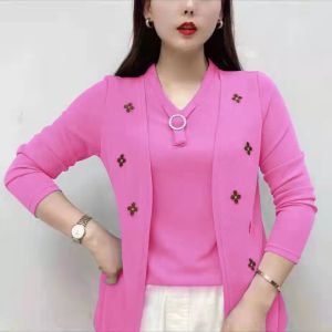 5XL ผู้หญิงหลวมลายดอกไม้เสื้อแขนยาว Wanita Baju ชุดบรรจุภัณฑ์ V เสื้อไนลอนฤดูร้อน # Q103