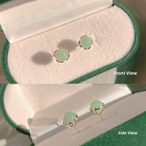 Fashionable Small Batch Design Imitation Turpan Jade Green Pearl Stud Earrings Alloy Plated Silver Gold Floral Pattern for Women