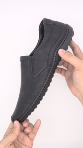 Perrieri x Carr Men Comfortable Premium Moccasin  Shoes 22002  (Black/Coffee)