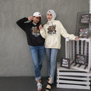 Isi 2 Pcs Outfit Couple korea – Jaket & Hoodie Couple Pasangan/Sahabat | Baju Couple Nyaman & Keren Terbaru