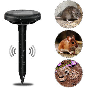 Solar Ultrasonic Pest Repeller Cat Repellent Ultrasonic Animal Repeller Solar Powered Waterproof Outdoor Animal Repeller