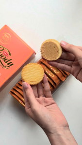 Bánh Goody Premium Cracker Bơ Đậu Phộng Bibica 112g 224g