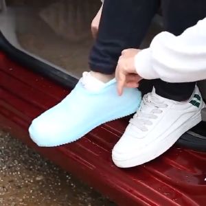 Waterproof Rain Shoes Covers: Fashion & Functionality