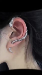 Gelang Desain Ular & Gaya Punk: Perhiasan Fashion Wanita