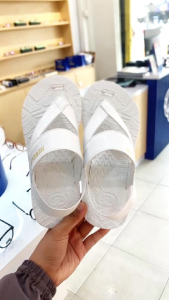 Hebeca Sandal Ketupat Busa Jepit Pria Dewasa Perlengkapan Haji Umroh Umrah Sendal Putih Daily