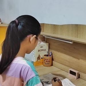 Desk lamp Magnetic reading light USB Dormitory LED Night light Eye protection tube cabinet Mirror Student Office study table