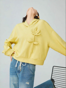 Yellow 3D Flower Hooded Short Sweater Female 2026 Spring New