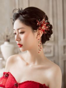 ต่างหูสไตล์เกาหลีสำหรับเจ้าสาว ต่างหูยาวสีแดง ตกแต่งด้วยลูกปัด ต่างหูแบบแขวนสำหรับใส่กับชุดเสื้อผ้าสำหรับงานแต่งงาน